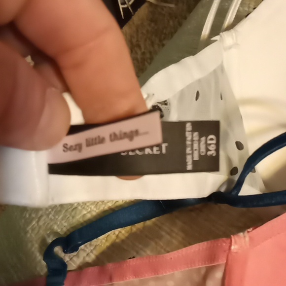 Victoria secret 36 d sexy little things bra - Picture 5 of 5